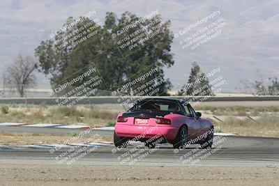 media/Jun-02-2024-CalClub SCCA (Sun) [[05fc656a50]]/Group 3/Qualifying/